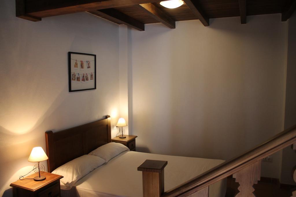 Apartamentos Real Fabrica Hojalata Juzcar Exterior photo